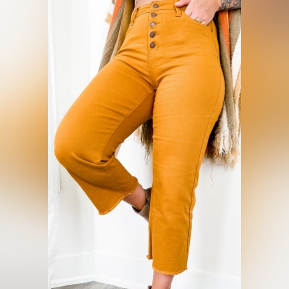 Judy Blue Wide Leg Cropped Frayed Hem Jeans sz 9/29 Mustard/Gold NEW NO TAGS